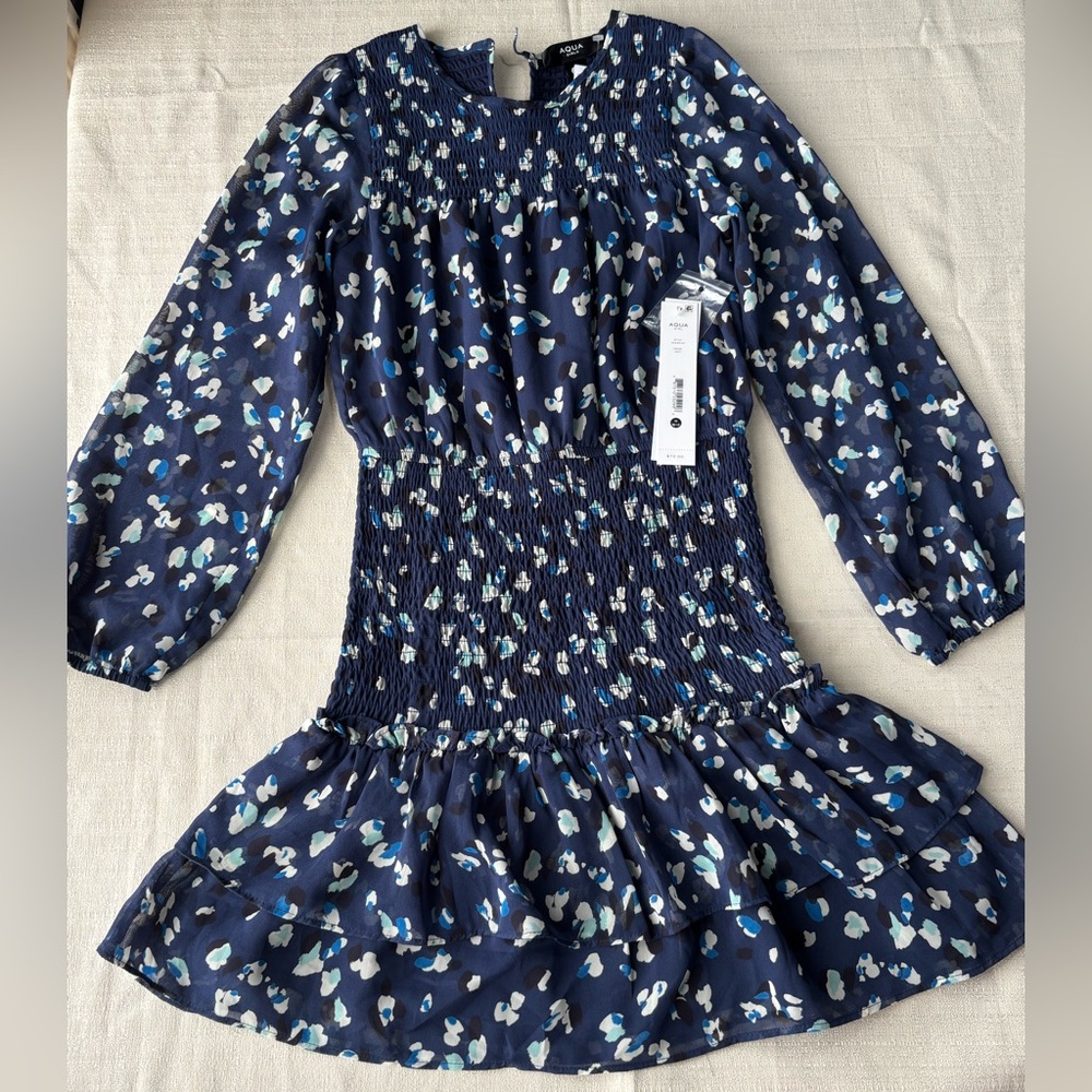 NWT Aqua Girls Speckle Flutter Smocked LS Dress Bloomingdale's Exclusive Size M